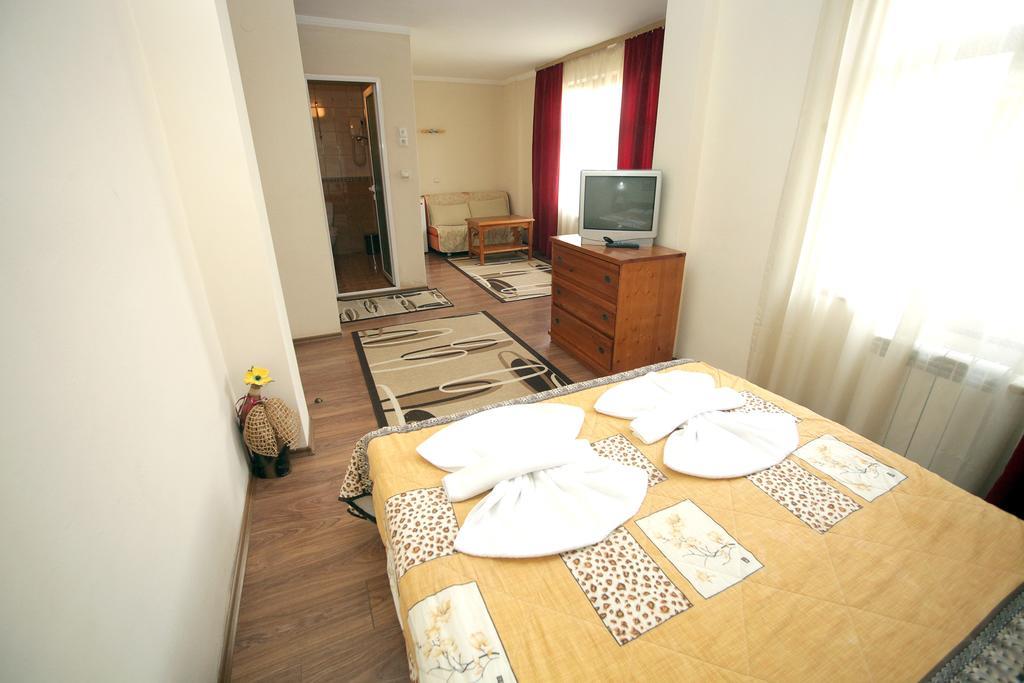 Family Hotel Bansko Sofia Værelse billede